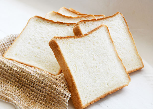 [画像]クーロンヌの食パン（角型）